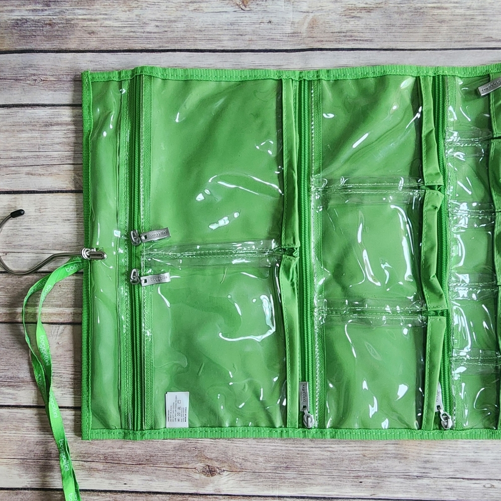 Baggallini Lime Green Hanging Toiletry Bag with Carry Case - Picture 4 of 14